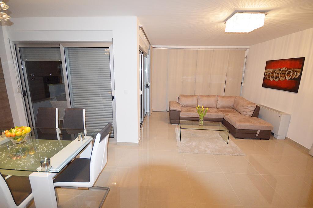 Apartment Airin Zadar Room photo